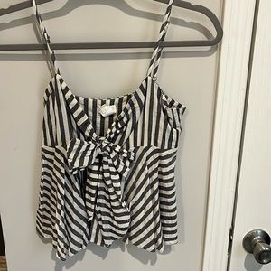Flawless Crop top with bow-tie front Small